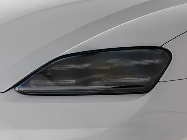 Porsche Macan view 25