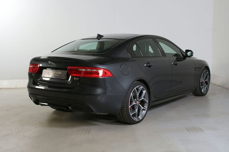 Jaguar XE 3.0 V6 S Sportpaket ACC Xen Navi el.Glasd — photo 4