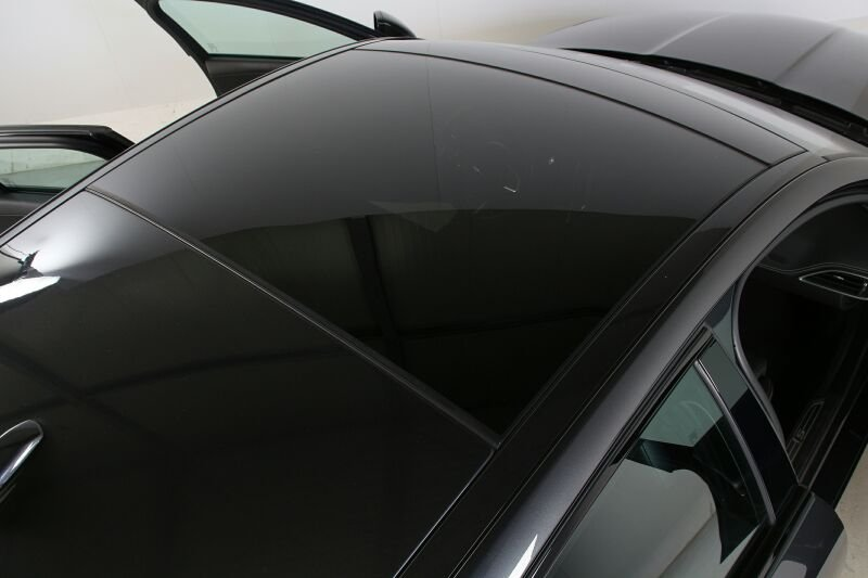 Jaguar XE 3.0 V6 S Sportpaket ACC Xen Navi el.Glasd — photo 13