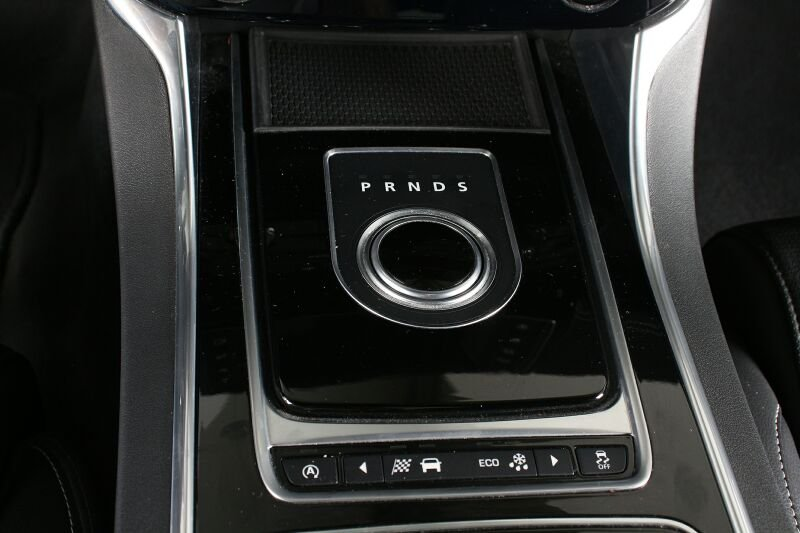 Jaguar XE 3.0 V6 S Sportpaket ACC Xen Navi el.Glasd — photo 12