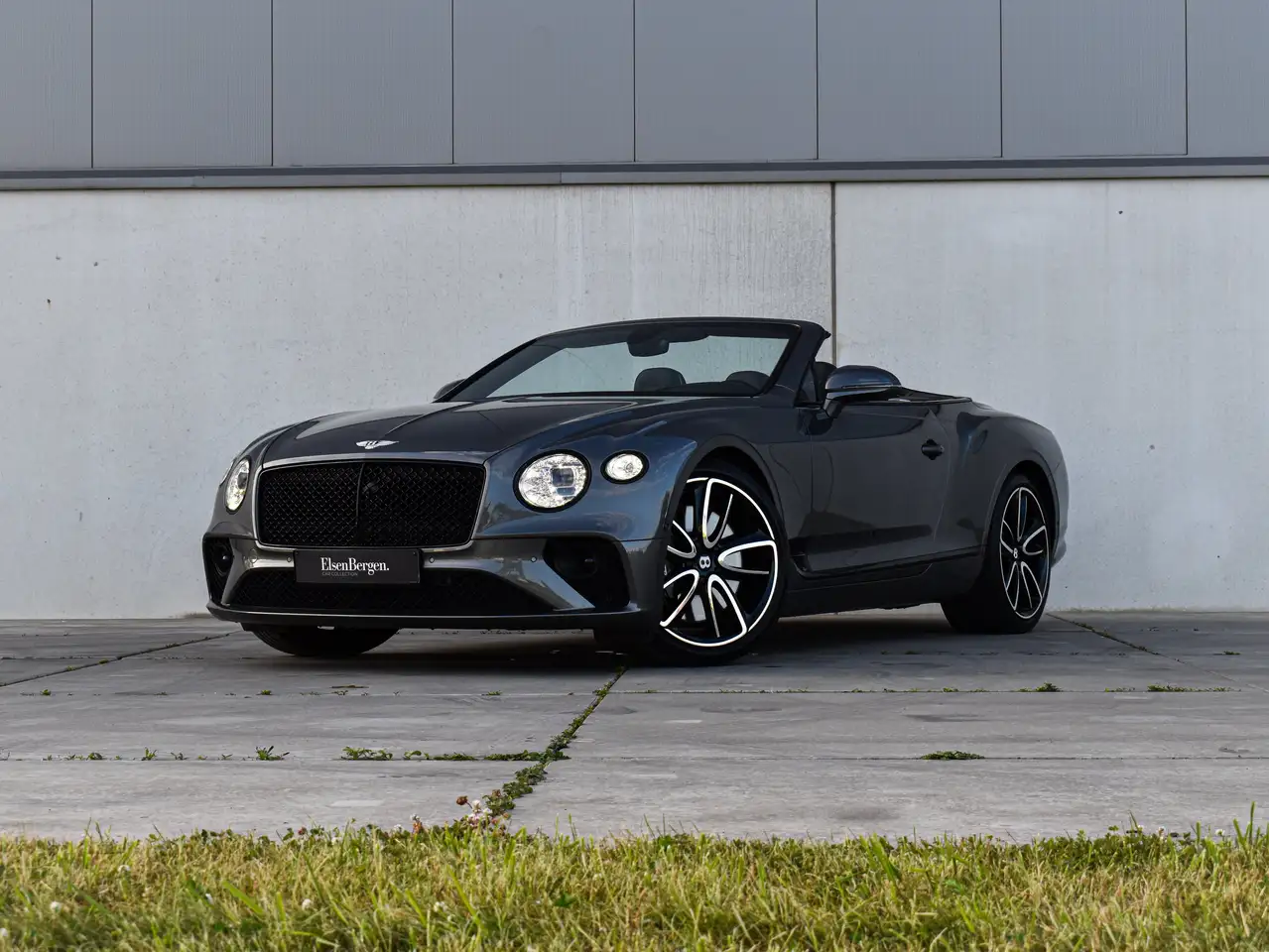Bentley Continental GTC 2022