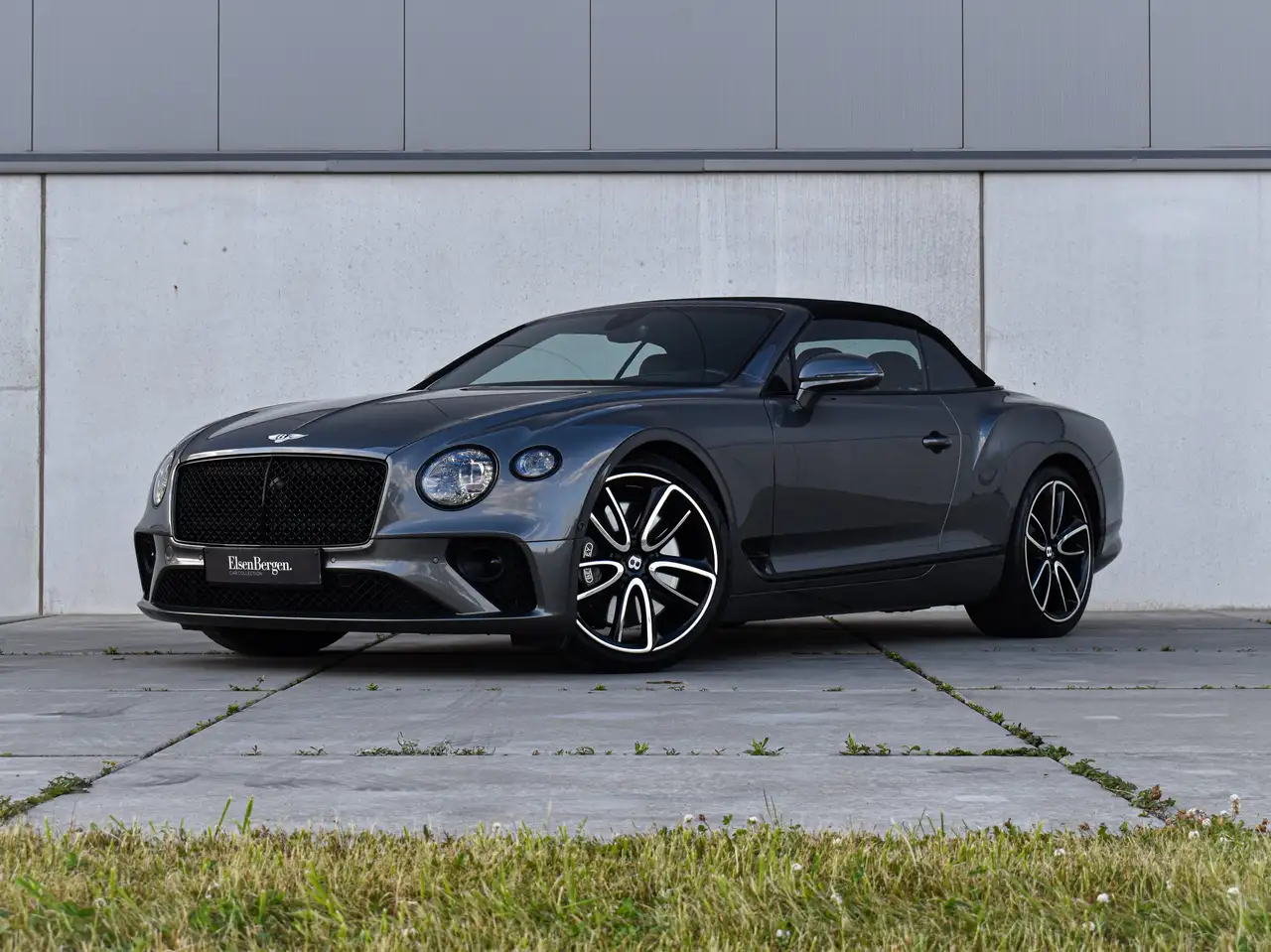 Bentley Continental GTC 2022