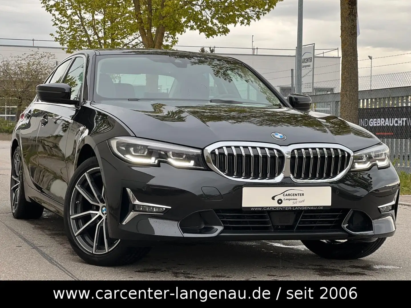 BMW 320 d xDrive Luxury Line + 8 x ALUFELGEN Schwarz - 1