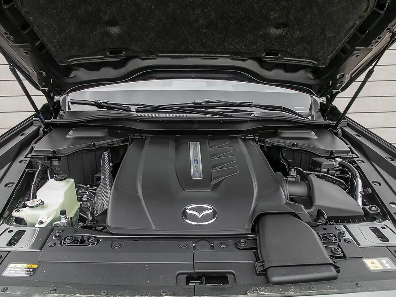 Mazda CX-70 PHEV снимка Mazda CX-70 PHEV