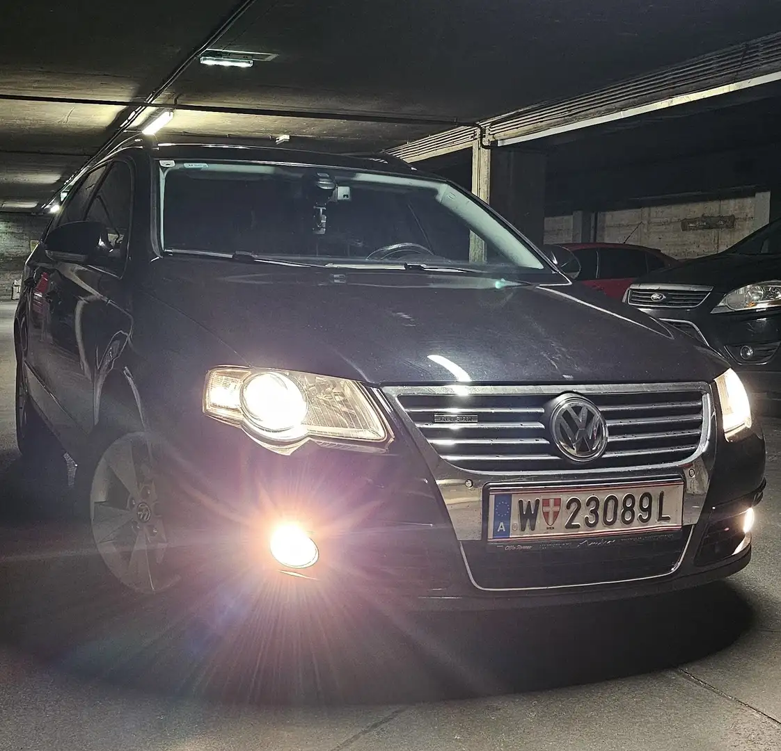 Volkswagen Passat Highline Blue 2,0 TDI DSG Schwarz - 1