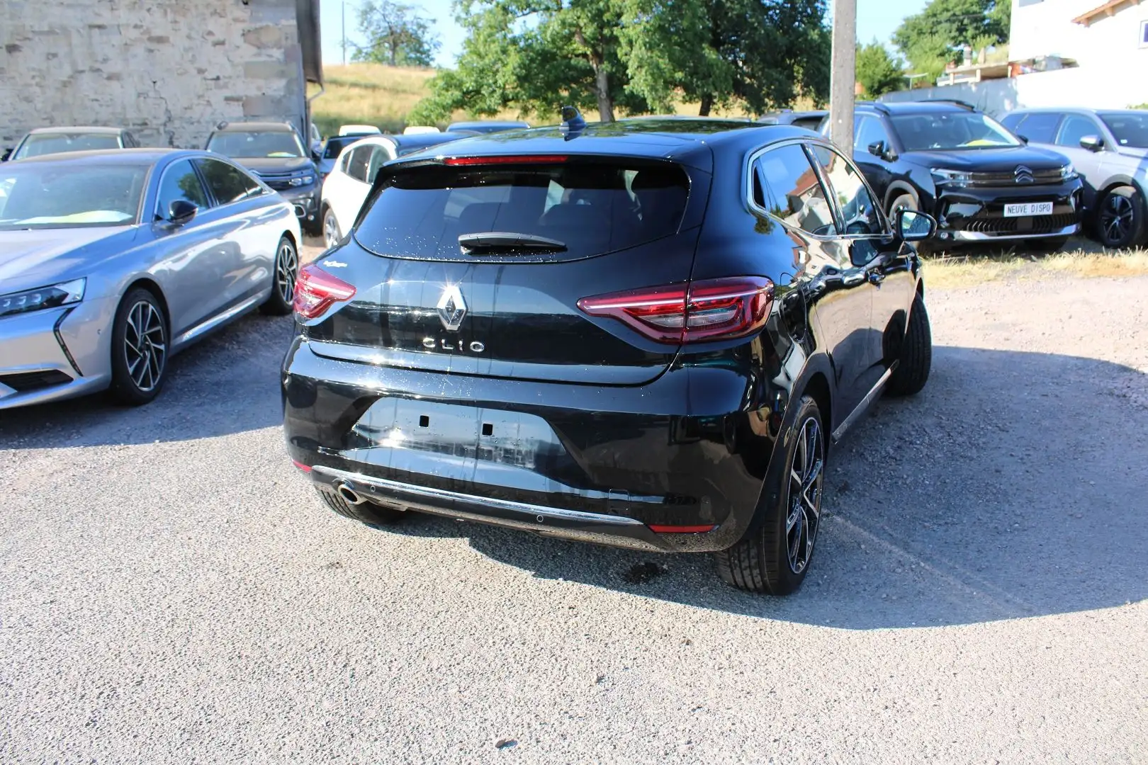 Renault Clio INITIALE PARIS LUXE BLUEDCI 115 CV DIESEL CUIR CAM Noir - 2