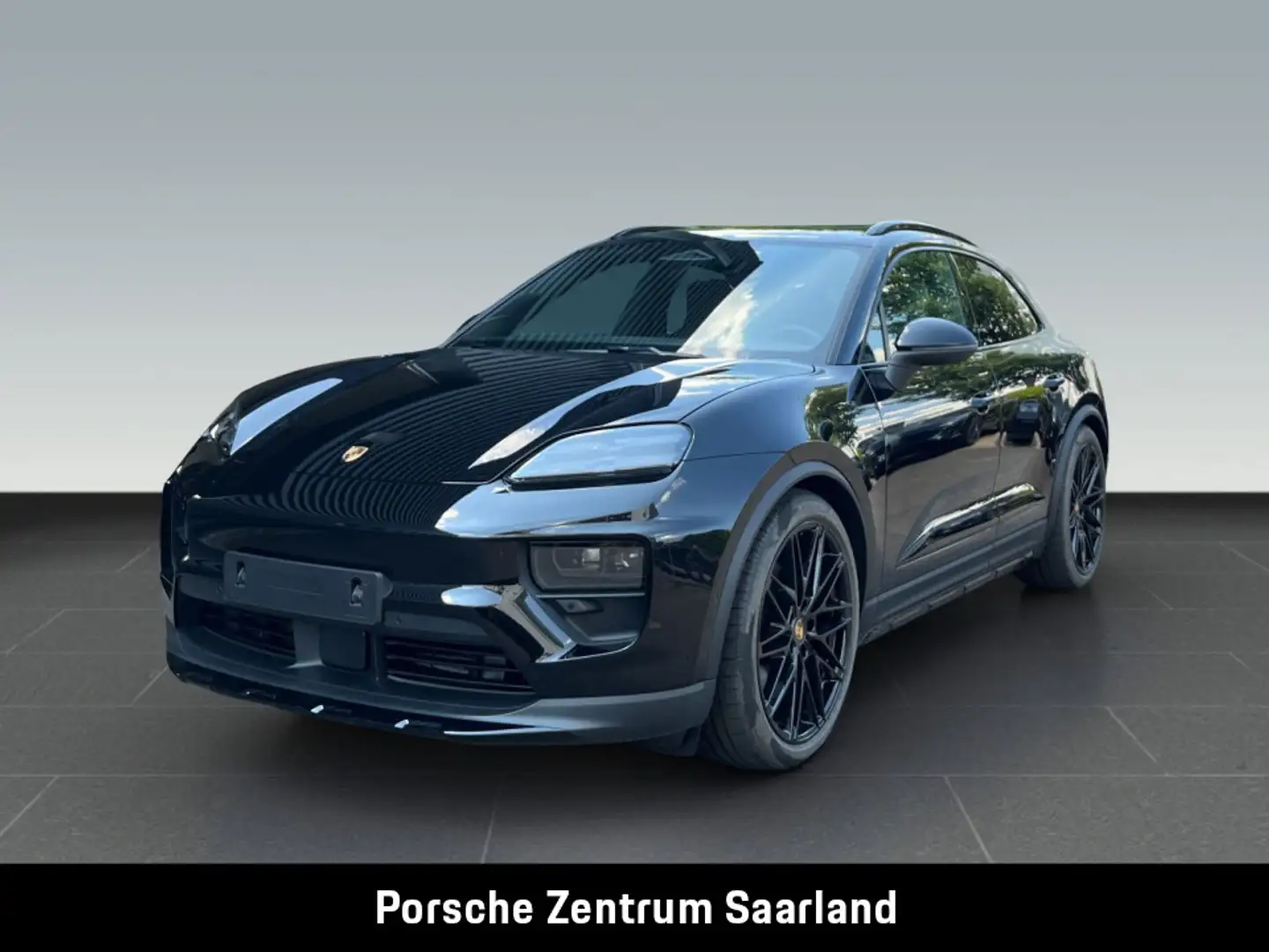 Porsche Macan 4 22“, Luftf. Pano, Offroadpak. Schwarz - 1