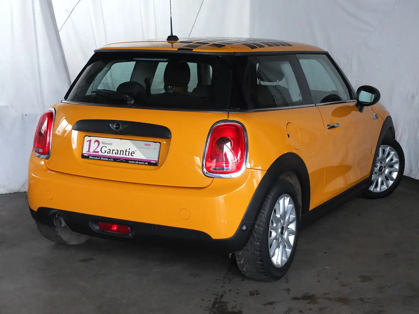 MINI One D KLIMAAUTOMATIK PDC SITZHEIZUNG WINTERREIFEN Orange - 2