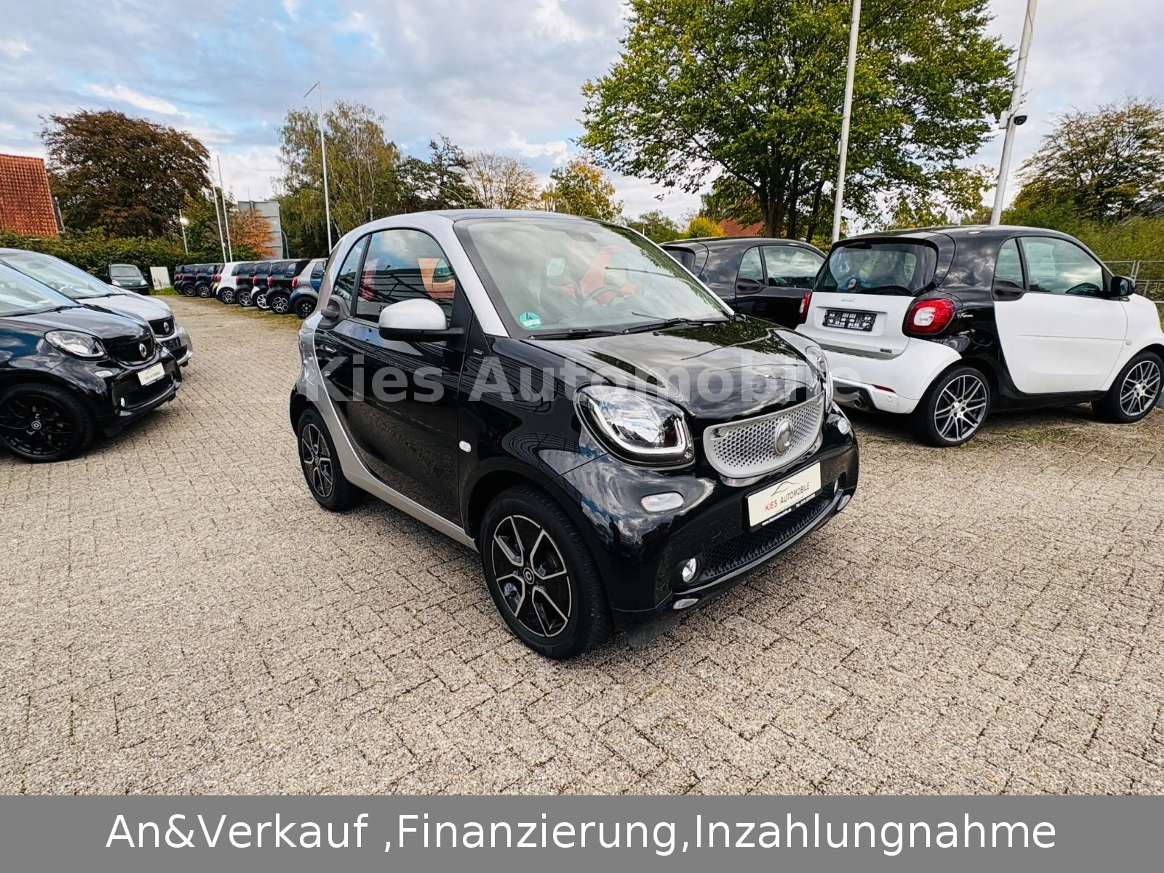 smart forTwo Passion 90Ps AUTOM/PANO/SITZ/KLIMA/2HAND — photo 8