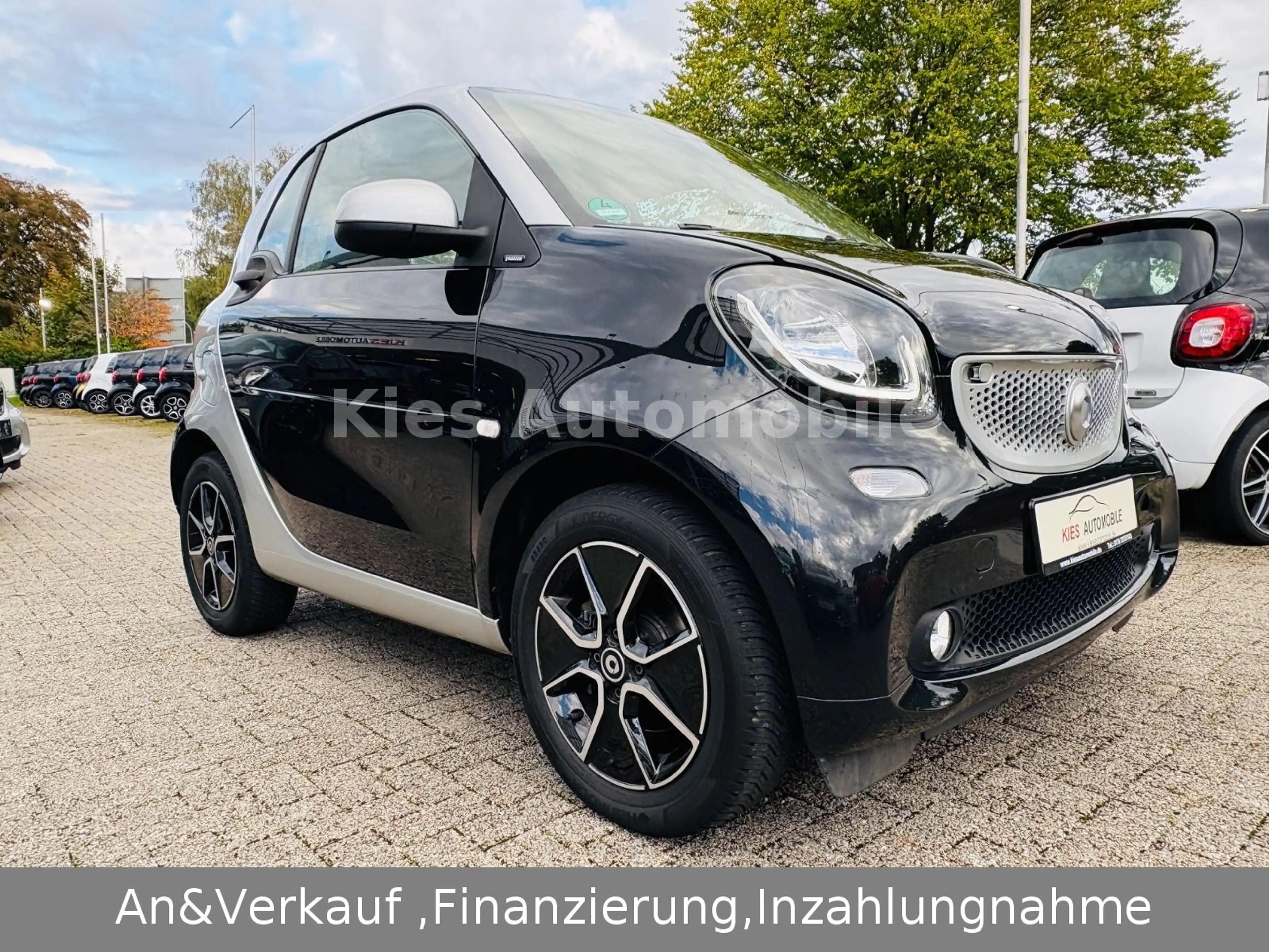 smart forTwo Passion 90Ps AUTOM/PANO/SITZ/KLIMA/2HAND — photo 2