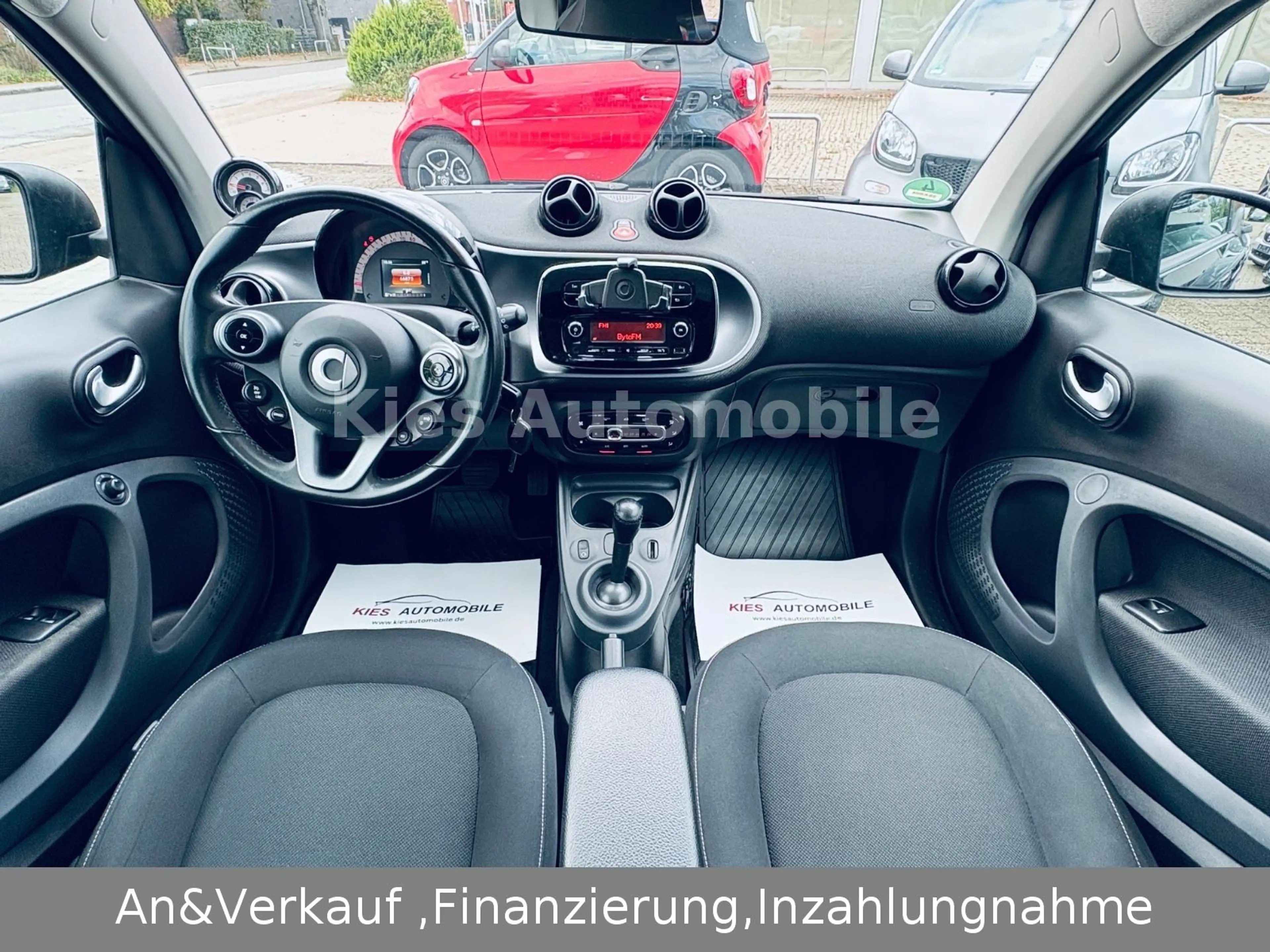 smart forTwo Passion 90Ps AUTOM/PANO/SITZ/KLIMA/2HAND — photo 10