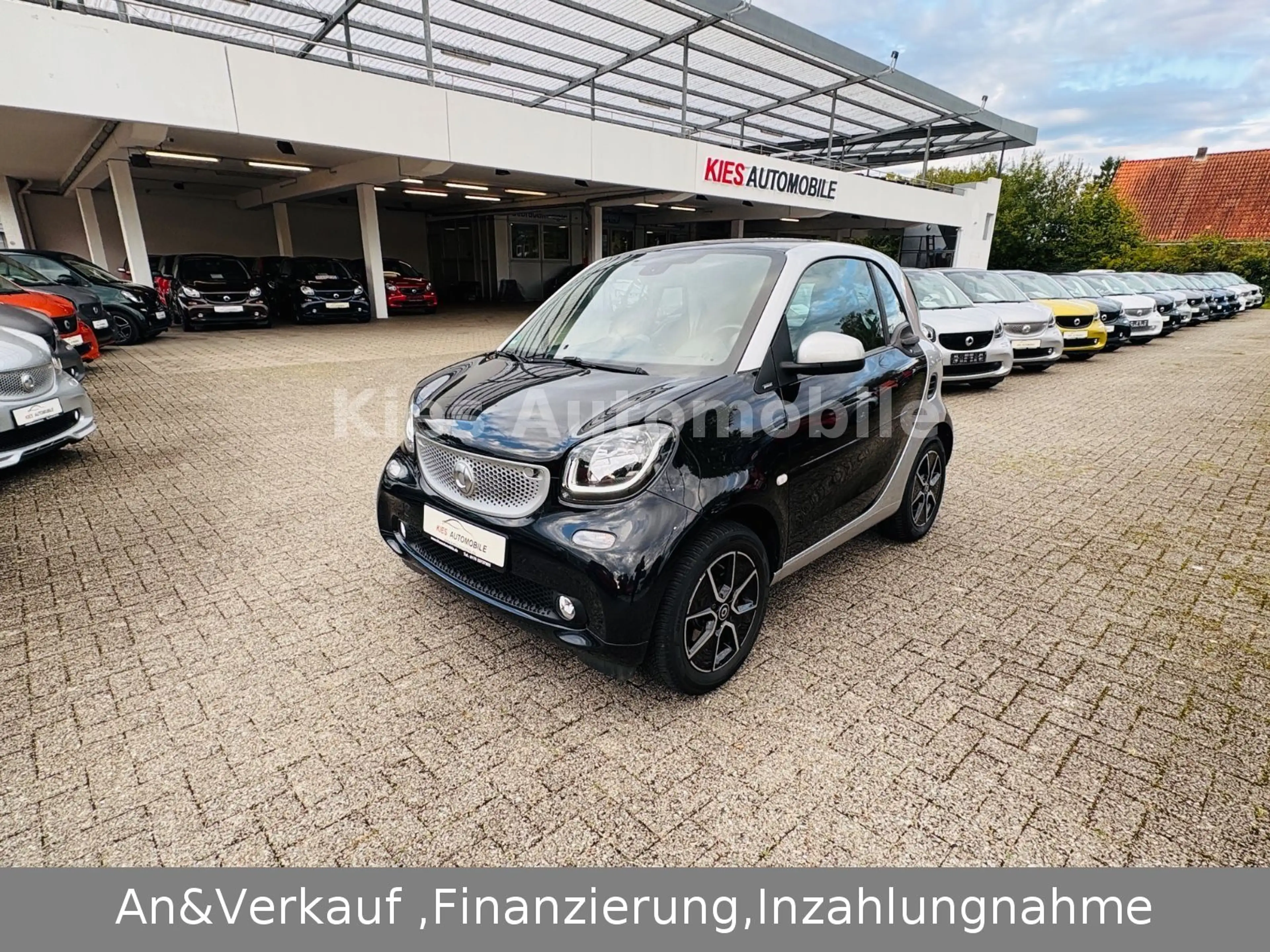 smart forTwo Passion 90Ps AUTOM/PANO/SITZ/KLIMA/2HAND — photo 5