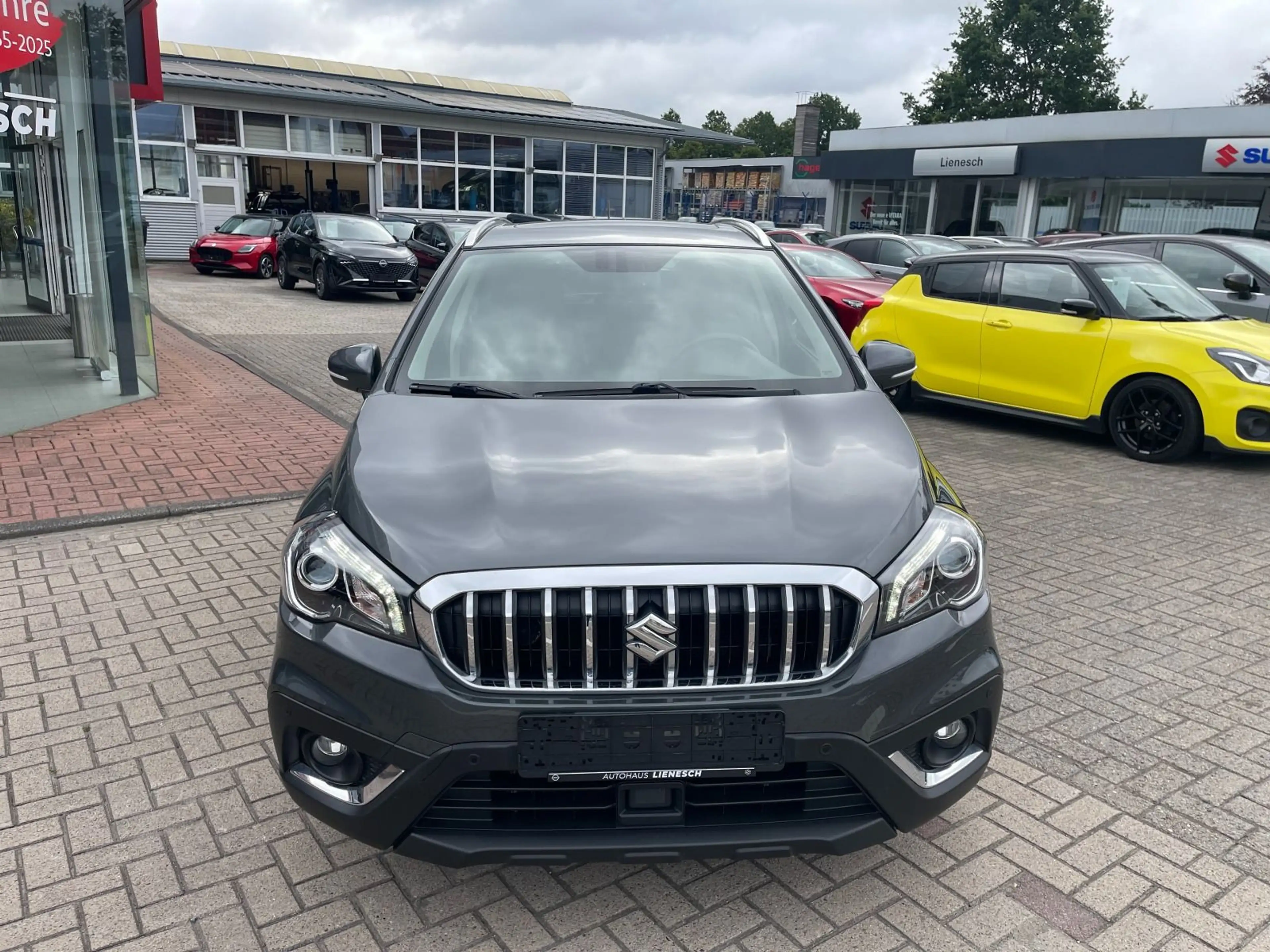 Suzuki SX4 S-Cross Comfort+ 4x4/AHK/Allwetter — photo 3