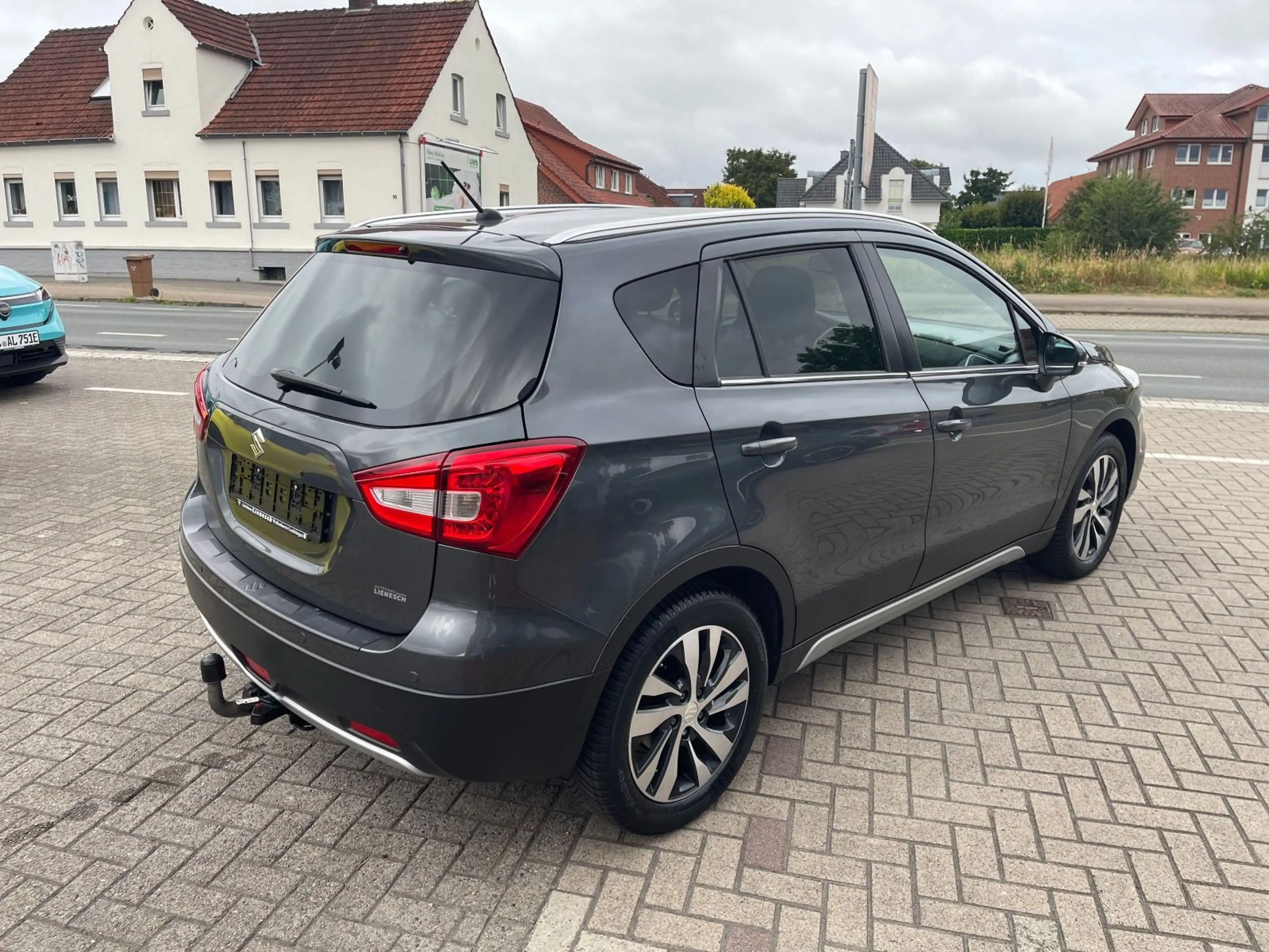 Suzuki SX4 S-Cross Comfort+ 4x4/AHK/Allwetter — photo 6