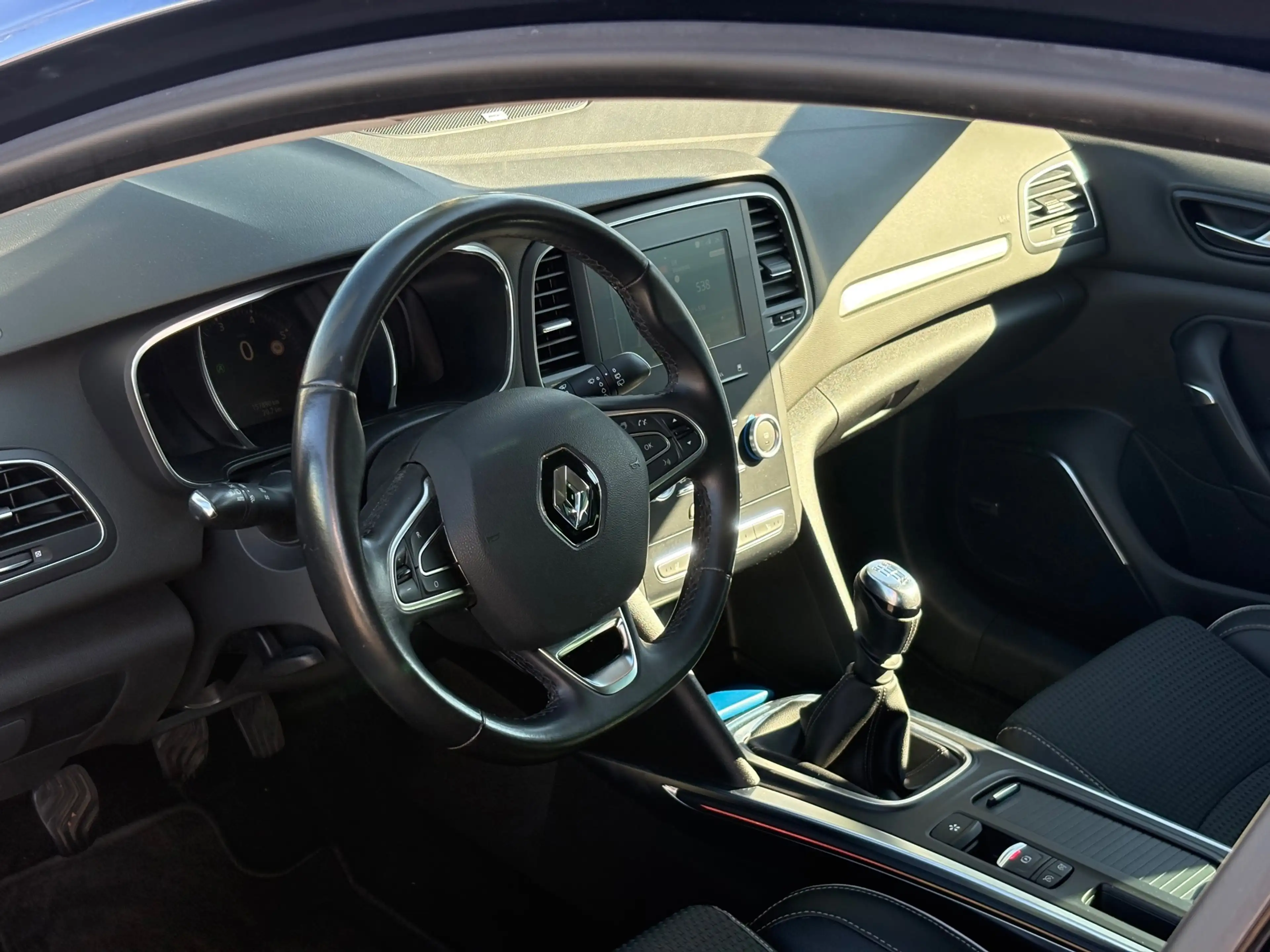 Renault Megane 1.2 TCe Bose| Navigatie | 18” LMV | Half Leder | S — photo 7