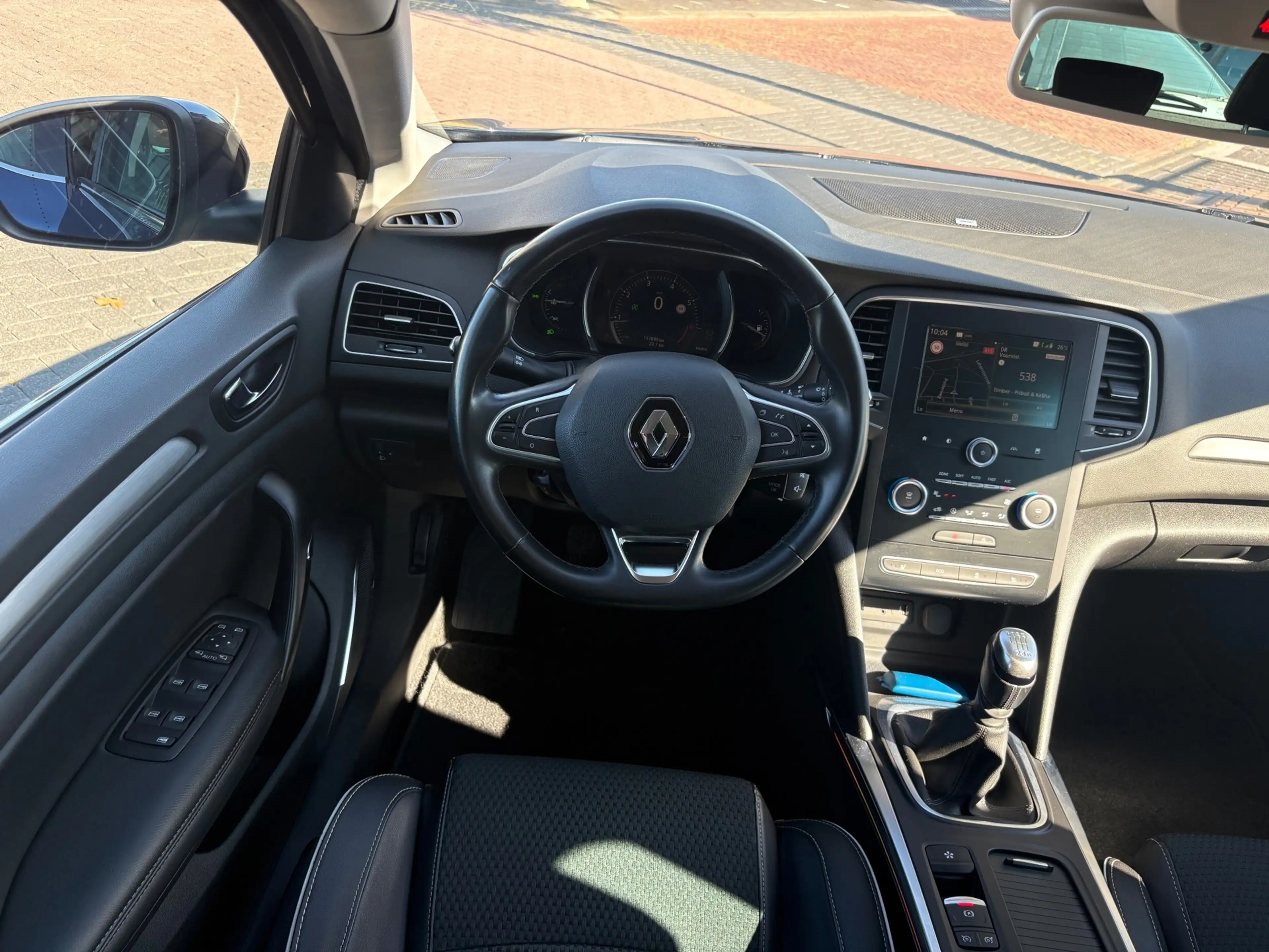 Renault Megane 1.2 TCe Bose| Navigatie | 18” LMV | Half Leder | S — photo 10