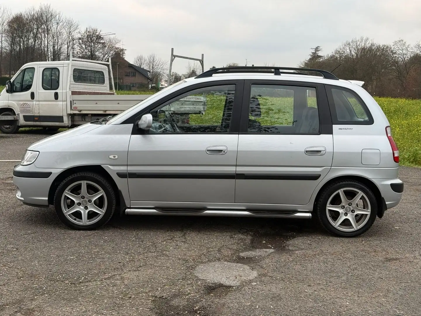 Hyundai Matrix 1.6 GLS Klima Alu Allwetter PDC Silber - 2