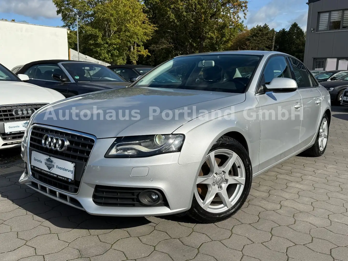 Audi A4 Lim. Ambition/113TKM/Xenon/SHZ/Tempo Silber - 2