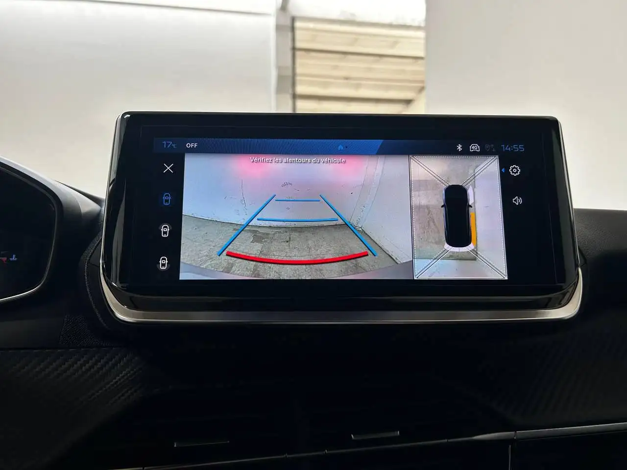 Peugeot 2008 PureTech 100 S&S Allure 23