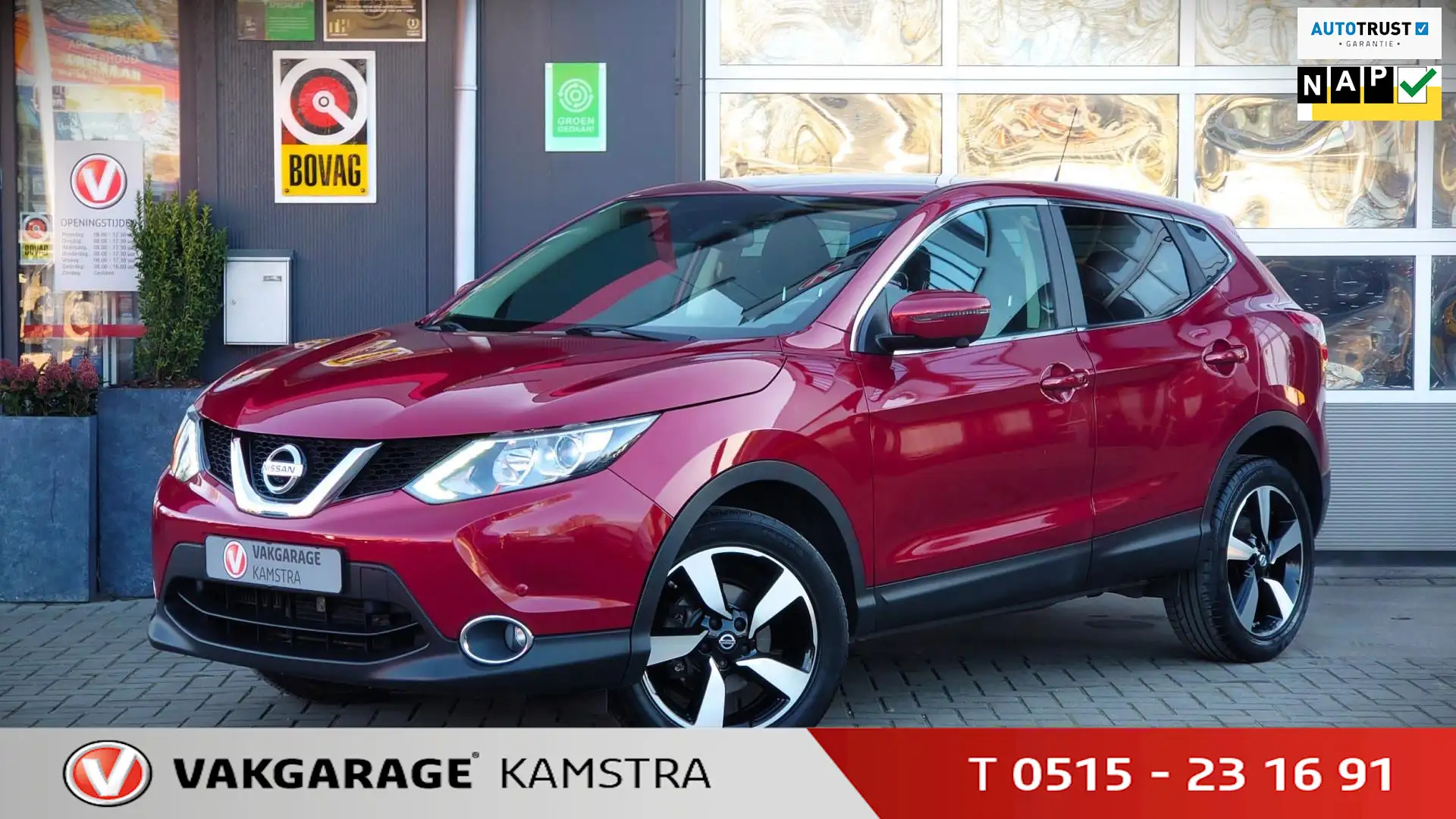Nissan Qashqai 1.2 N-Connecta NAP Clima/Cruise/Navi/Camera Rot - 1