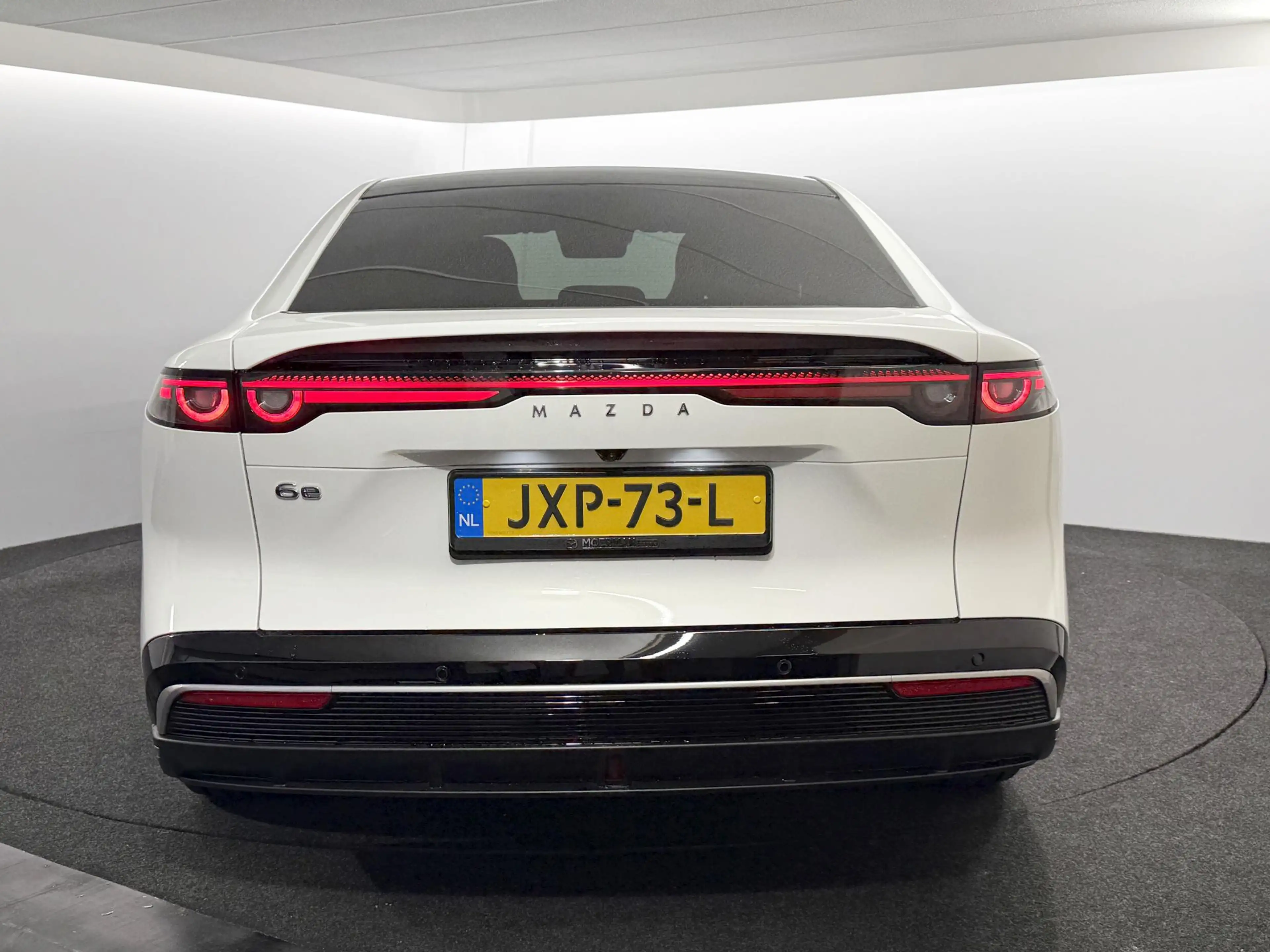 Mazda 6e Takumi 68.8 kWh / Dealer demo / trekhaak / Direct — photo 5
