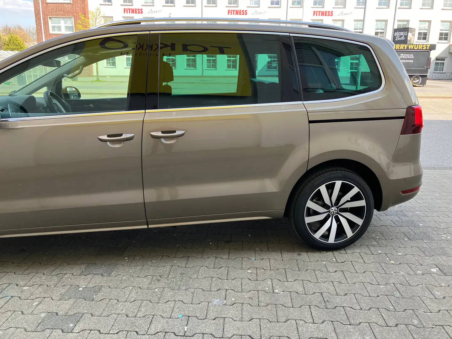 Volkswagen Sharan Sharan 2.0 TDI Join Goud - 1