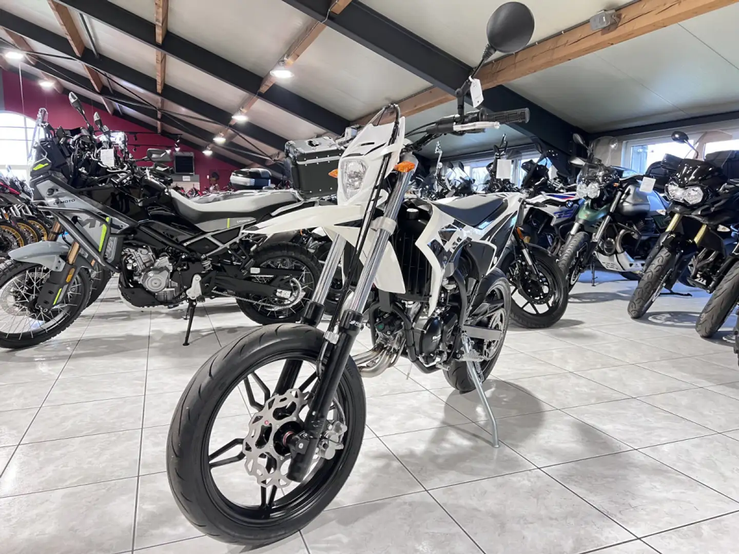 Beta RR Motard 50 SPORT 2T Blanco - 2
