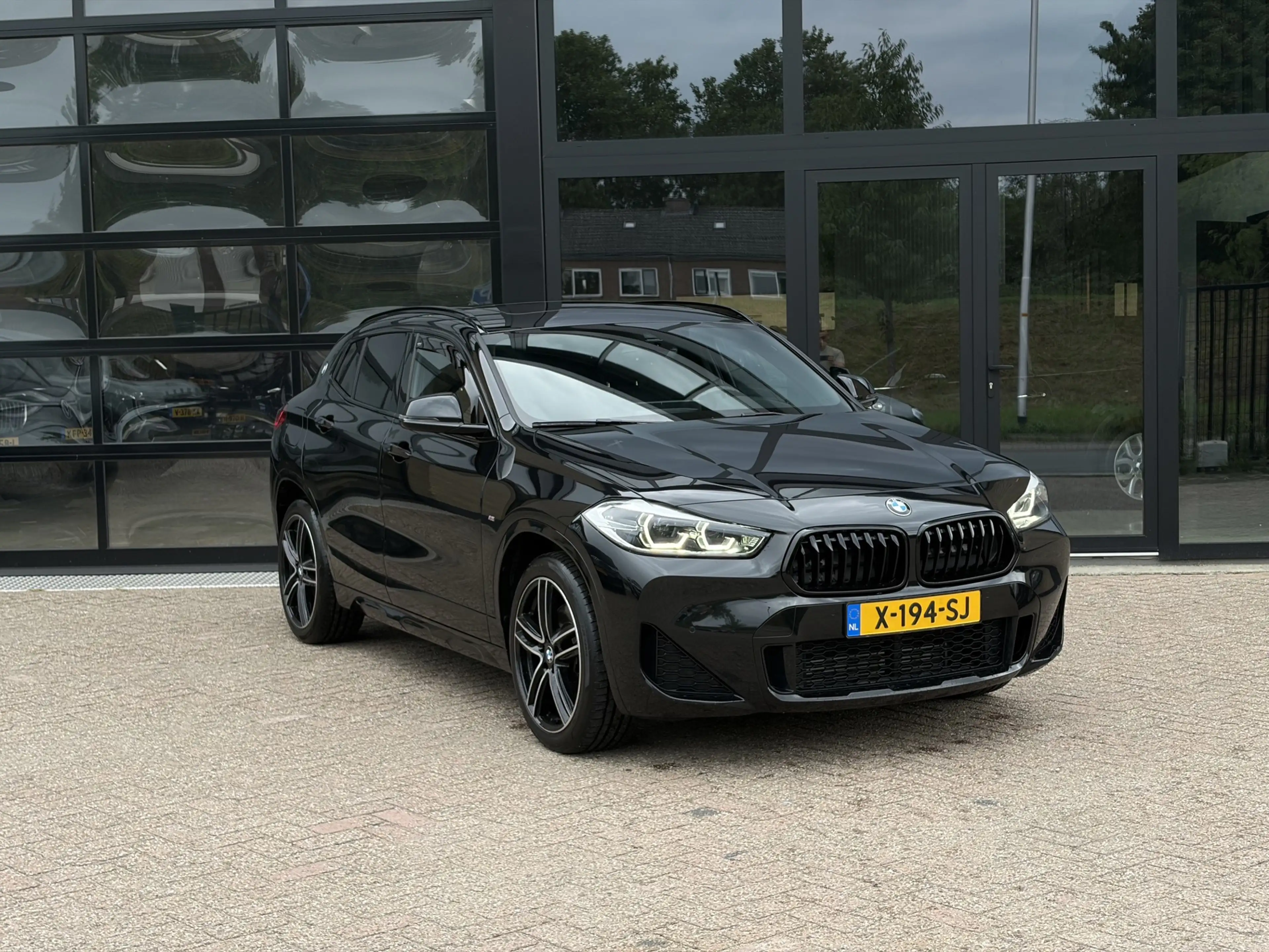BMW X2 XDrive20i High Executive - M Sport - Full option — photo 2