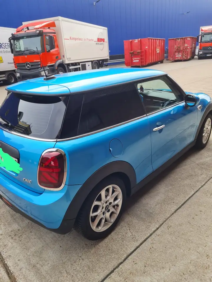 MINI One