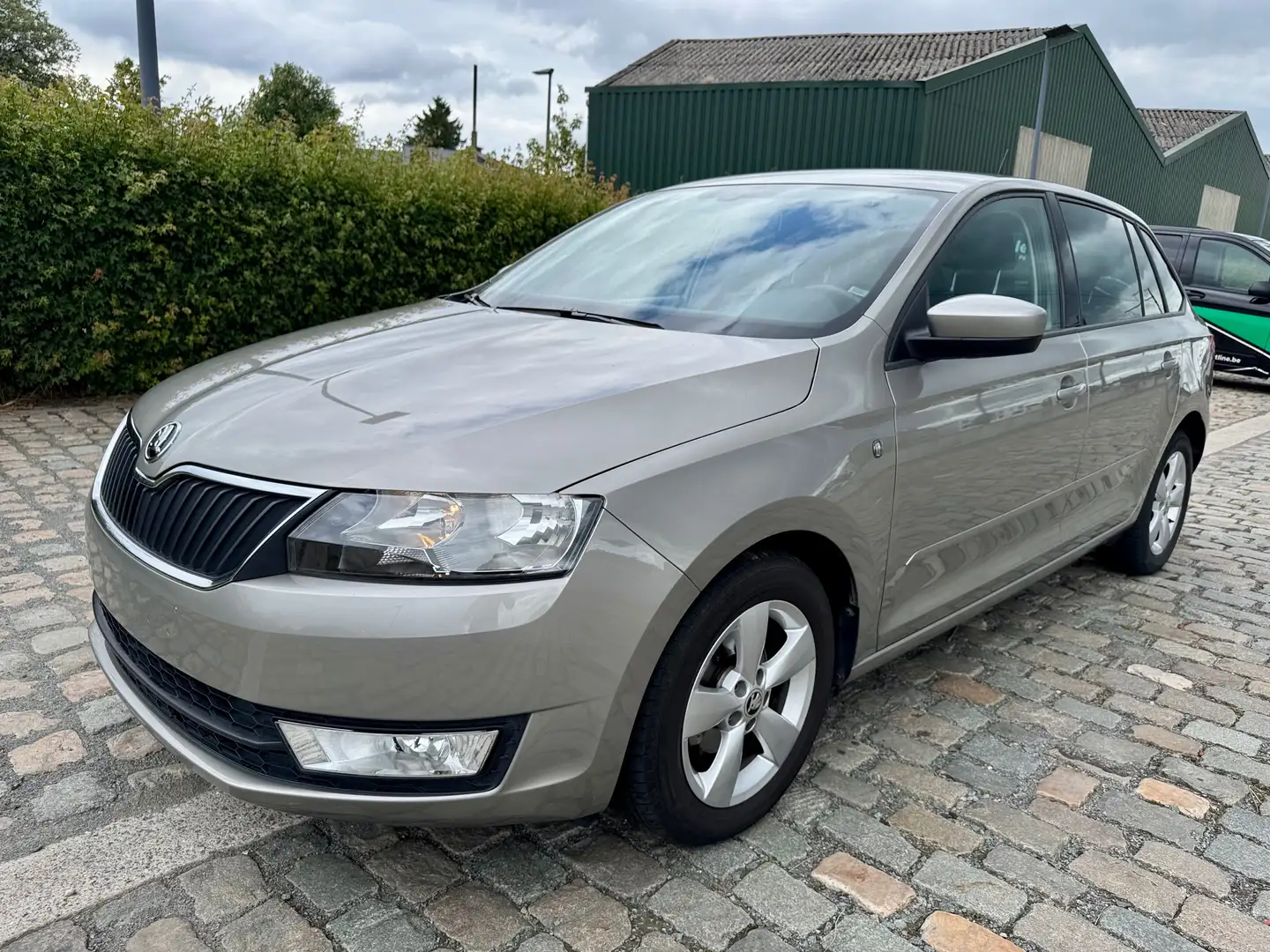 Skoda Rapid/Spaceback Rapid 1.2 TSI Spaceback 1r Main 79.800 Km Gps Beige - 1
