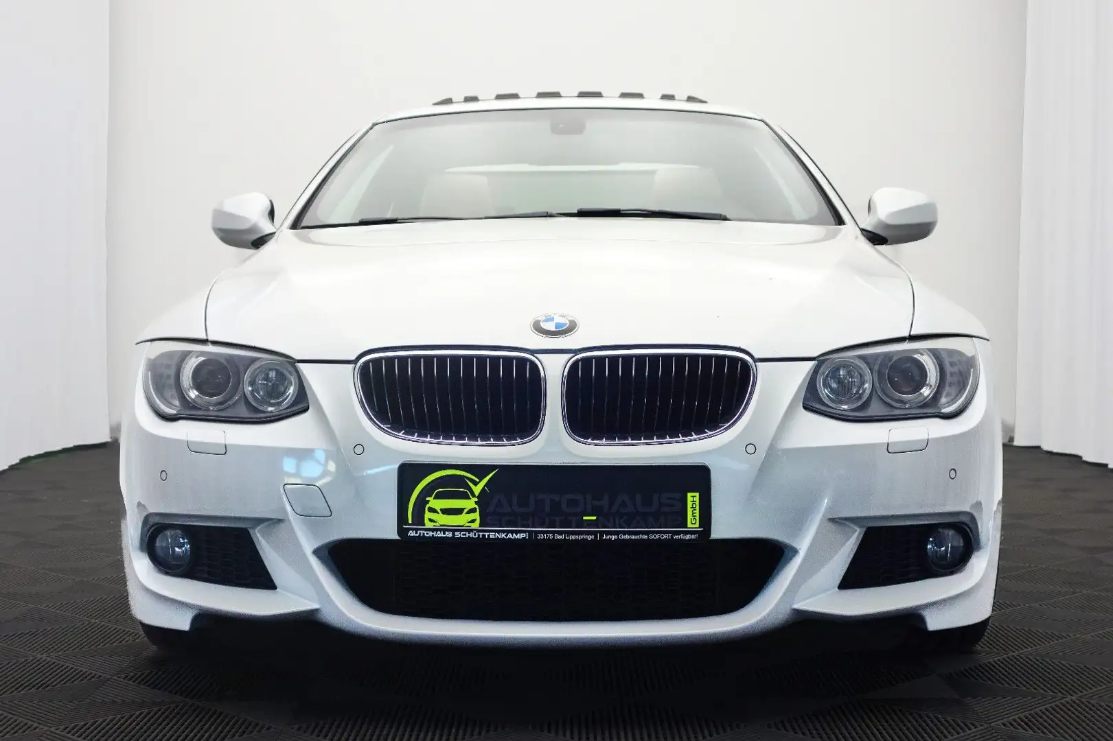 BMW 320 i Coupe *M SPORT* E-SITZE+SCHIEBED+NAVI+BLT Fehér - 2