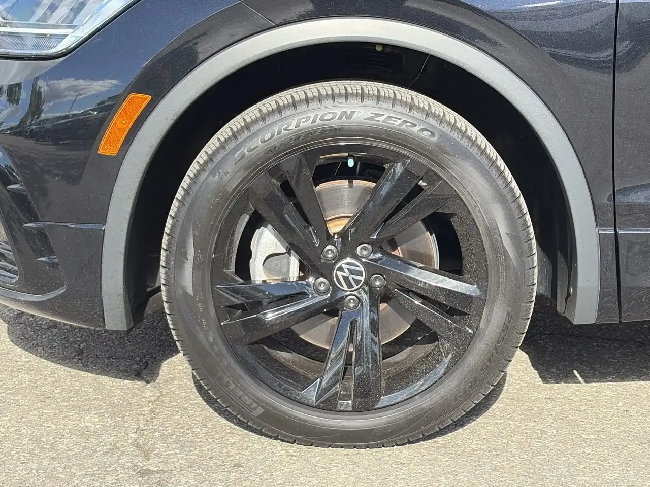 Volkswagen Tiguan снимка Volkswagen Tiguan