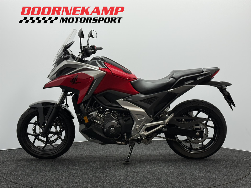 Honda NC 750 X — photo 9