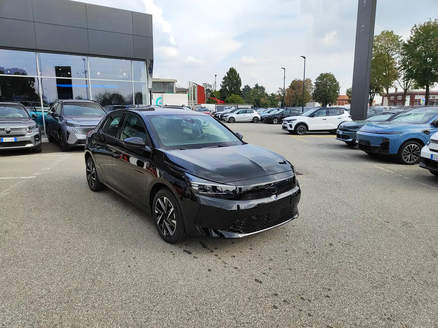 Opel Corsa 1.2 TurboBenzina 100cv GS KM ZERO Noir - 1