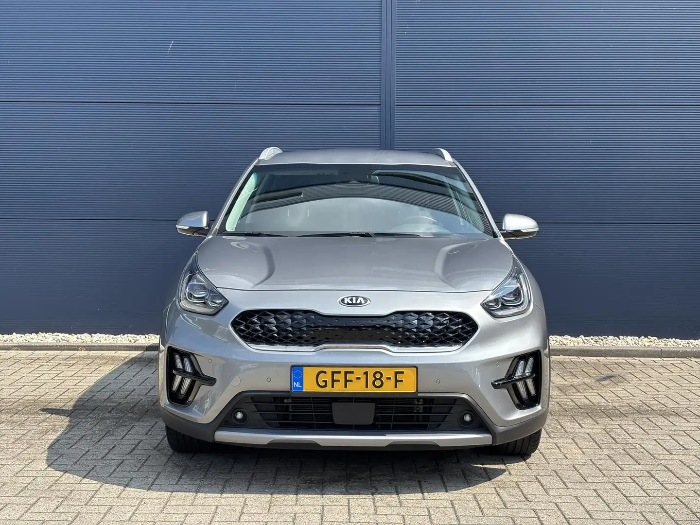 Kia Niro 1.6 GDi Hybrid 141pk DCT6 ExecutiveLine | Navigati Gris - 2