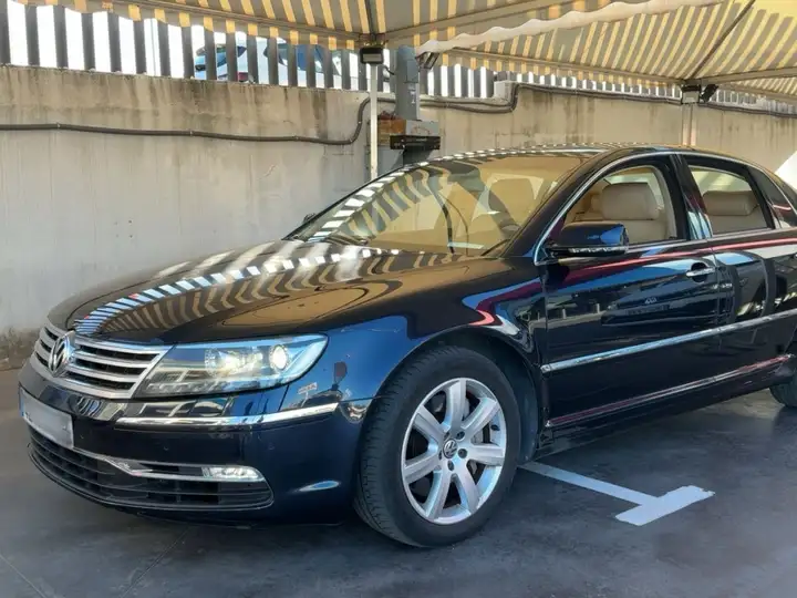 Volkswagen Phaeton 3.6 V6 4Motion Tiptronic 2011