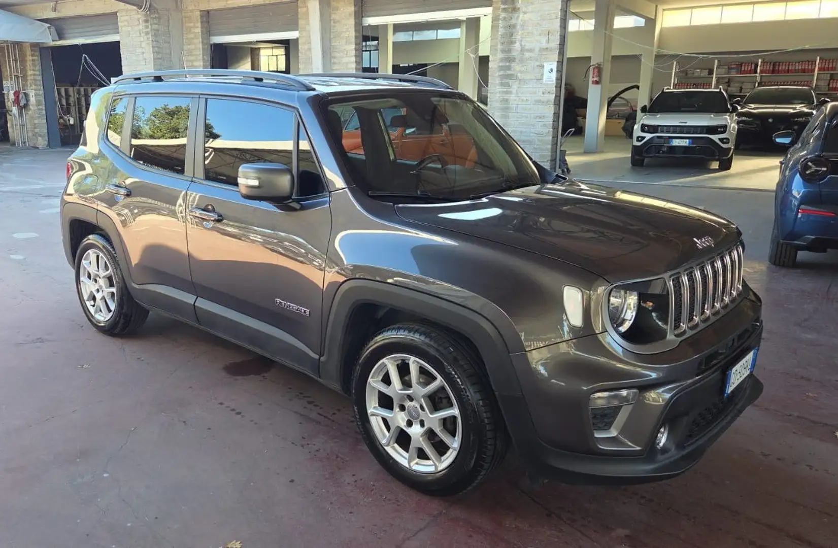 Jeep Renegade 1.0 T3 Limited + GPL Gris - 1