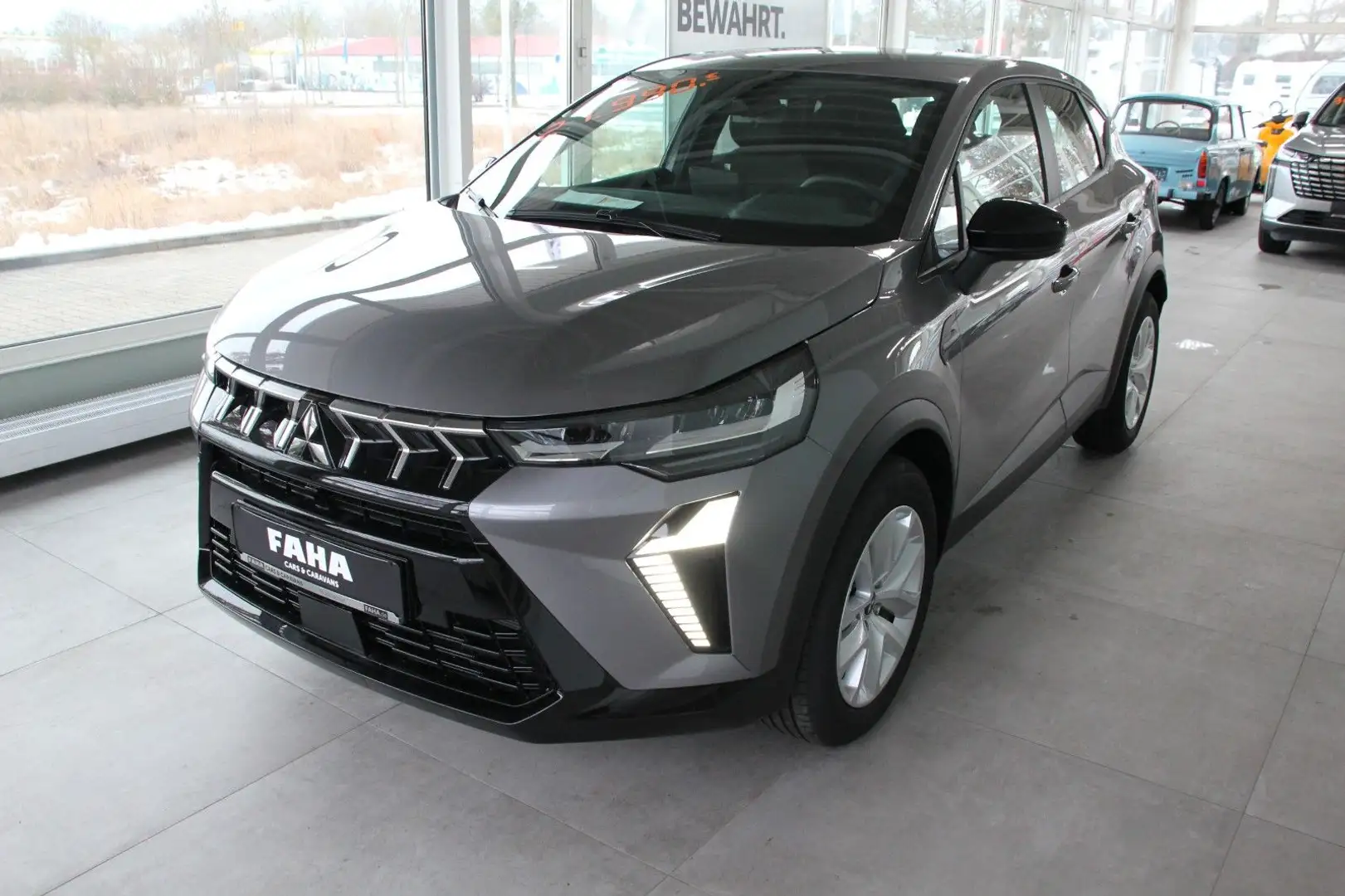 Mitsubishi ASX Basis Grau - 1
