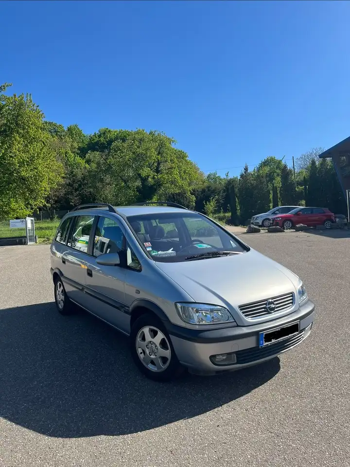 Opel Zafira 1.8 Elegance, foto 5