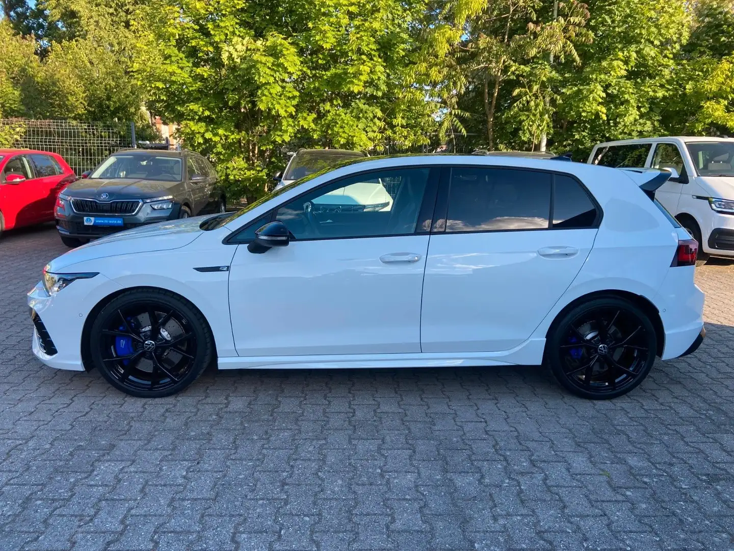 Volkswagen Golf VIII R Perf HarmanKardon Pano HUD DCC LEDER Blanc - 2
