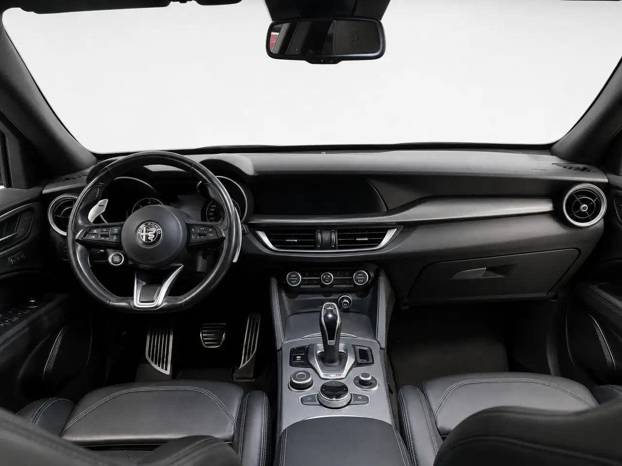 Alfa Romeo Stelvio 2021 — фото 8