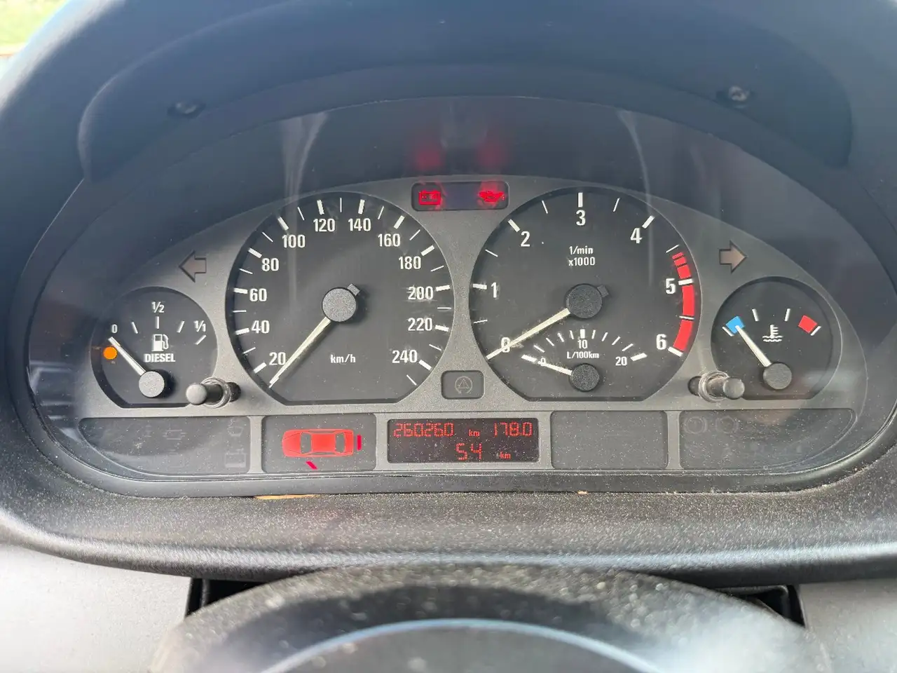 BMW 320 d, foto 11
