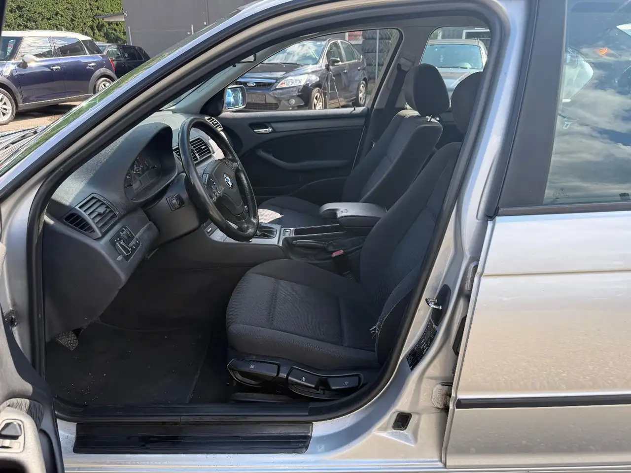 BMW 320 d, foto 9