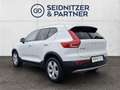 Volvo XC40 D4 Momentum AWD Geartronic Weiß - thumbnail 4