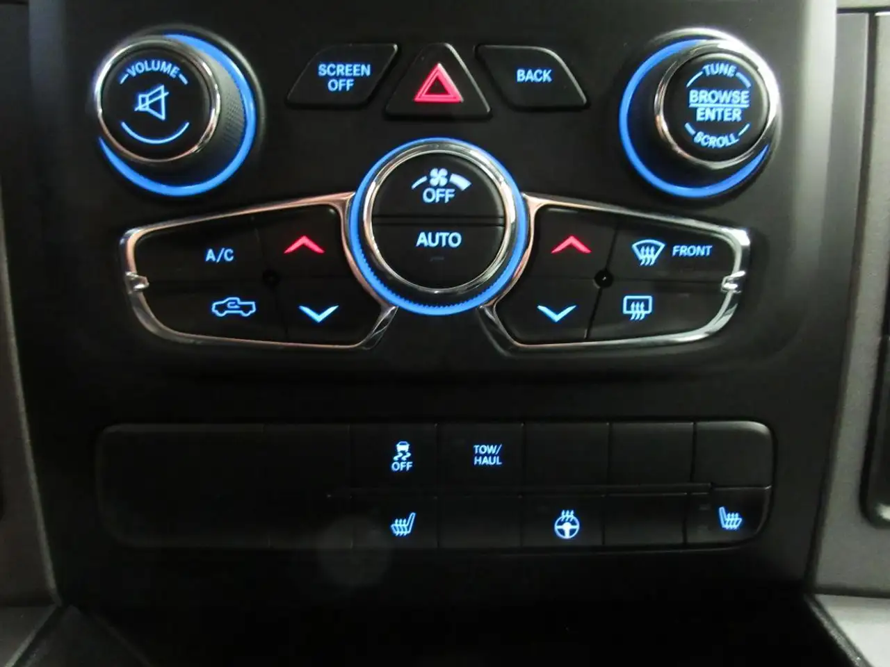 RAM 1500 photo RAM 1500