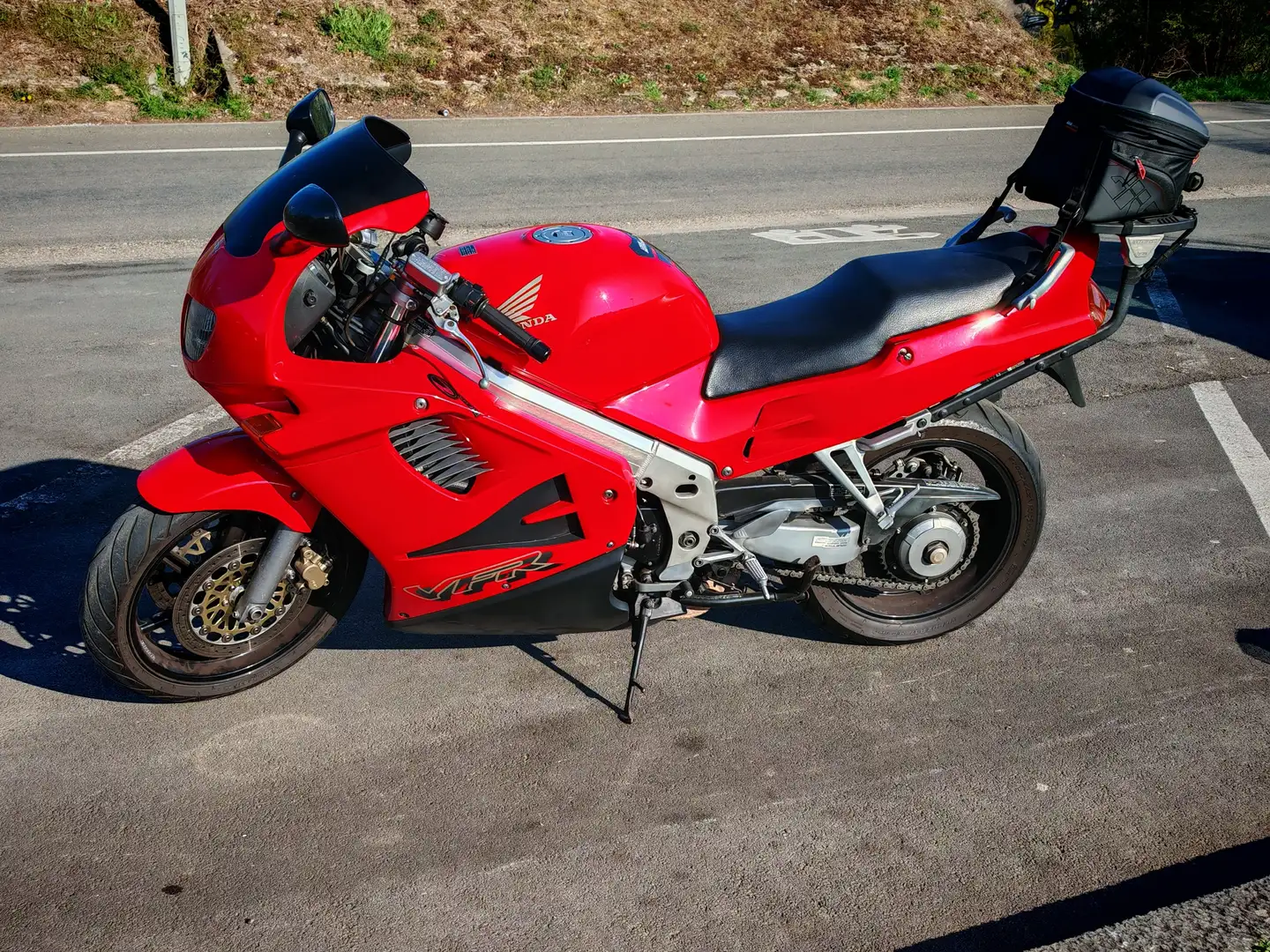 Honda VFR 750 RC 36 - 2 Rouge - 1