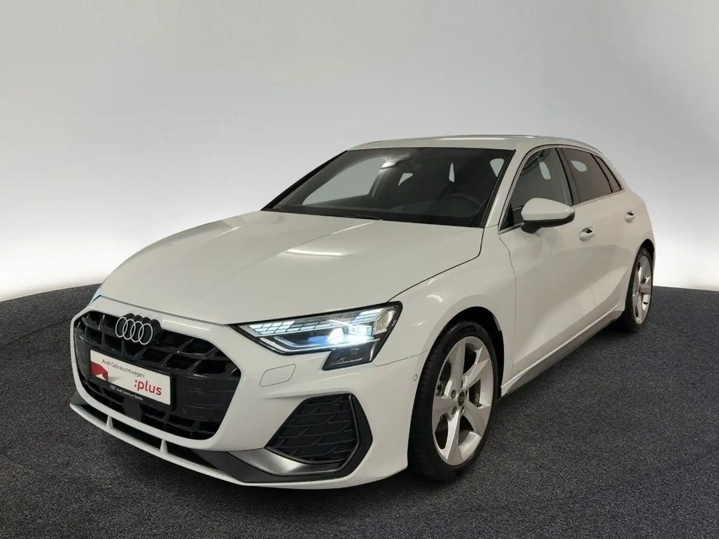 Audi A3 S line 30 TFSI S tr. AHK LED RFK Weiß - 2