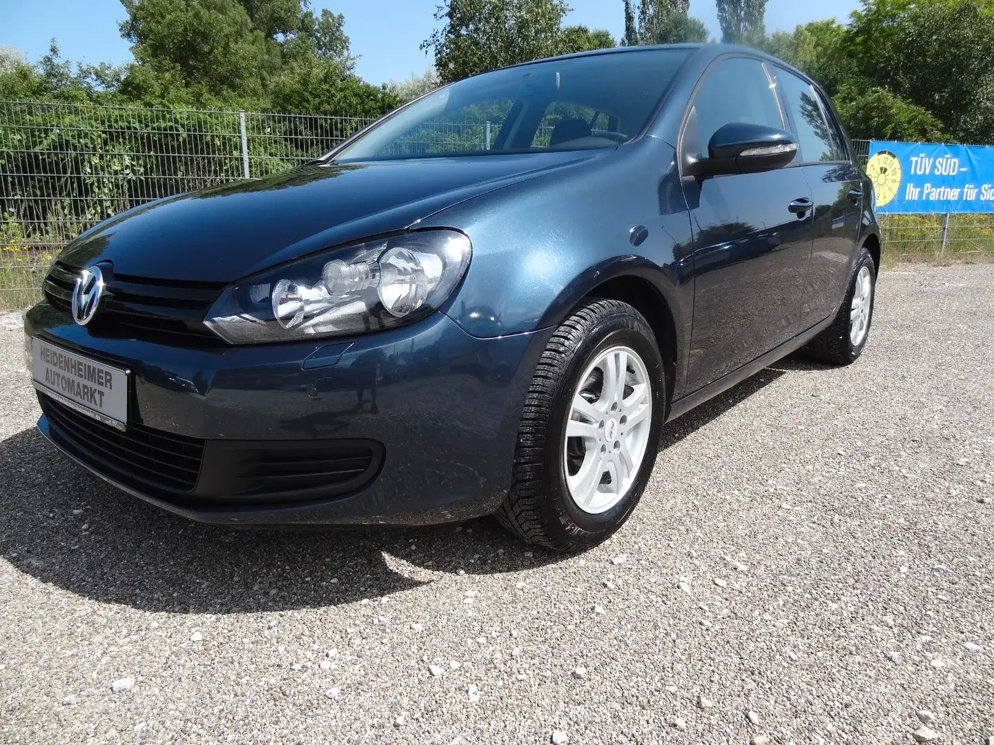 Volkswagen Golf VI Trendline/TDI/105PS/PDC/Klima/SitzH/81TK Bleu - 1