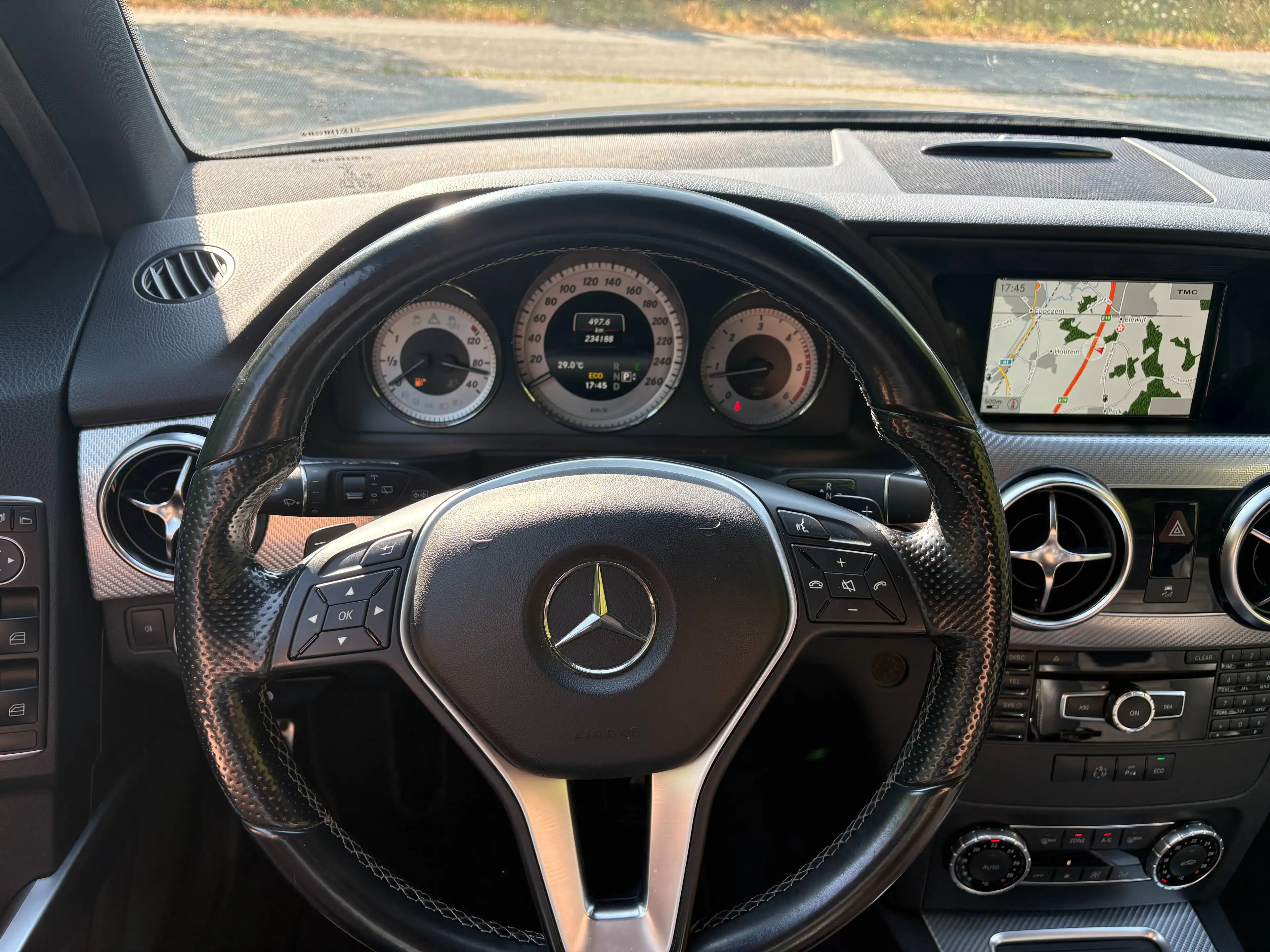 Mercedes-Benz GLK 220 GLK 220 CDI 4-Matic - Keyless / 360° Camera / LED / Alcantara — photo 15