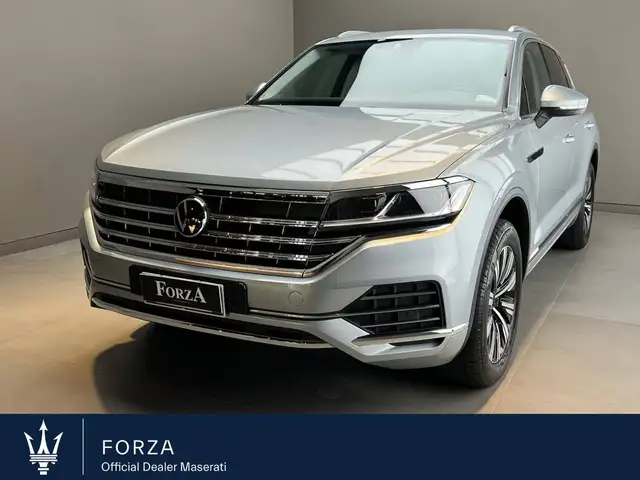 Volkswagen Touareg 3.0 V6 tdi Elegance 231cv tiptronic